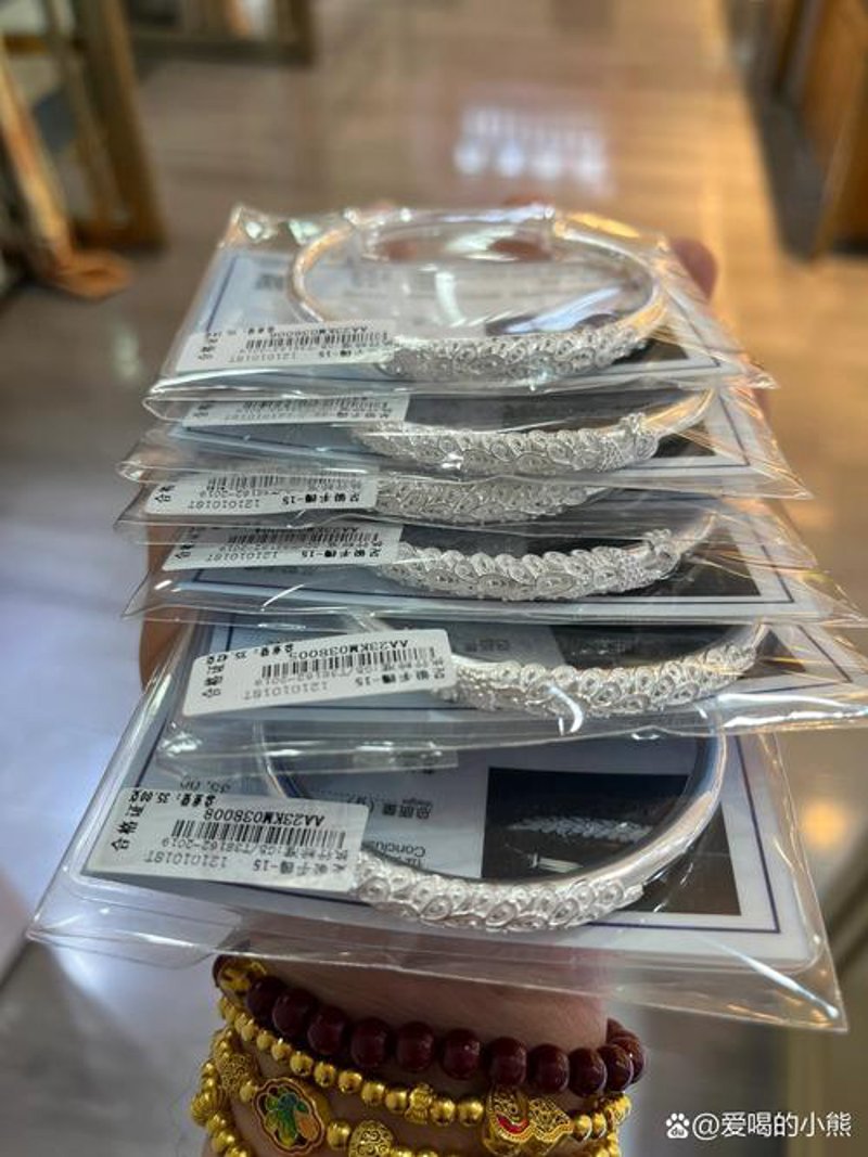 海口银饰的魅力与变化
